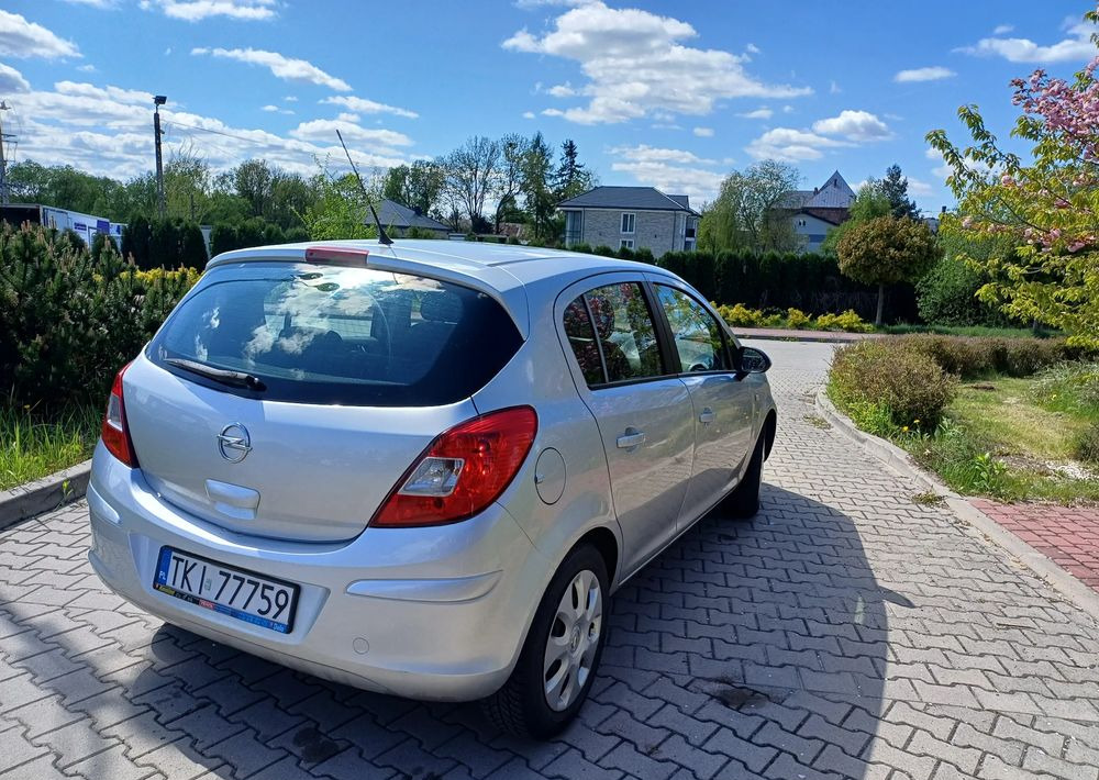 Opel Corsa 1.2 16V Graphite - Αυτοκίνητο: φωτογραφία 5 Opel Corsa 1.2 16V Graphite - Αυτοκίνητο: φωτογραφία 5