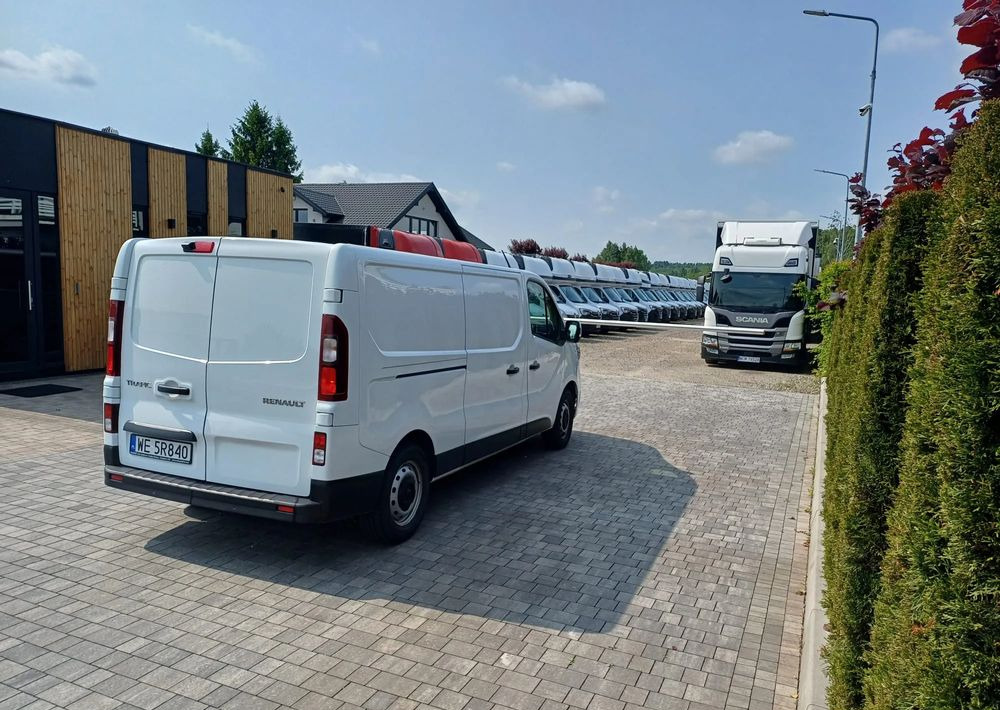 Renault Trafick - Βαν: φωτογραφία 4 Renault Trafick - Βαν: φωτογραφία 4