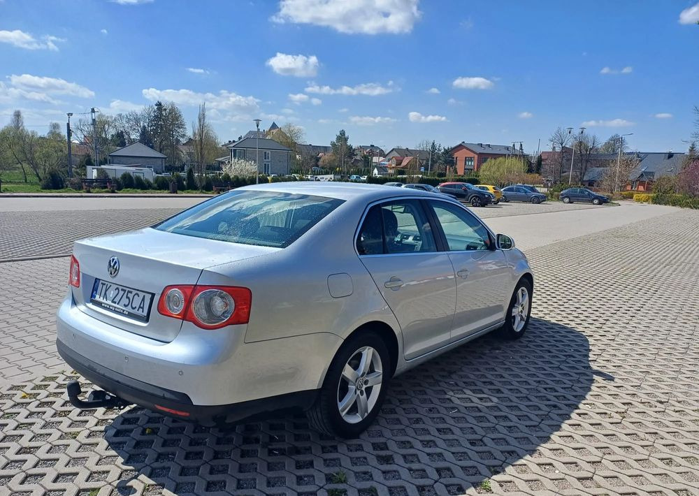 Λιμουζίνα/ Sedan Volkswagen Jetta 2.0 TDI DPF Comfortline: φωτογραφία 8