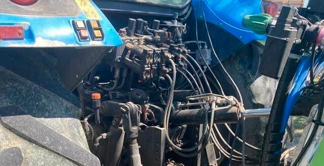 Landini 6-130C - Τρακτέρ: φωτογραφία 4 Landini 6-130C - Τρακτέρ: φωτογραφία 4