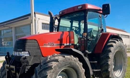 Τρακτέρ Trattore Case IH Maxxum MX135: φωτογραφία 1