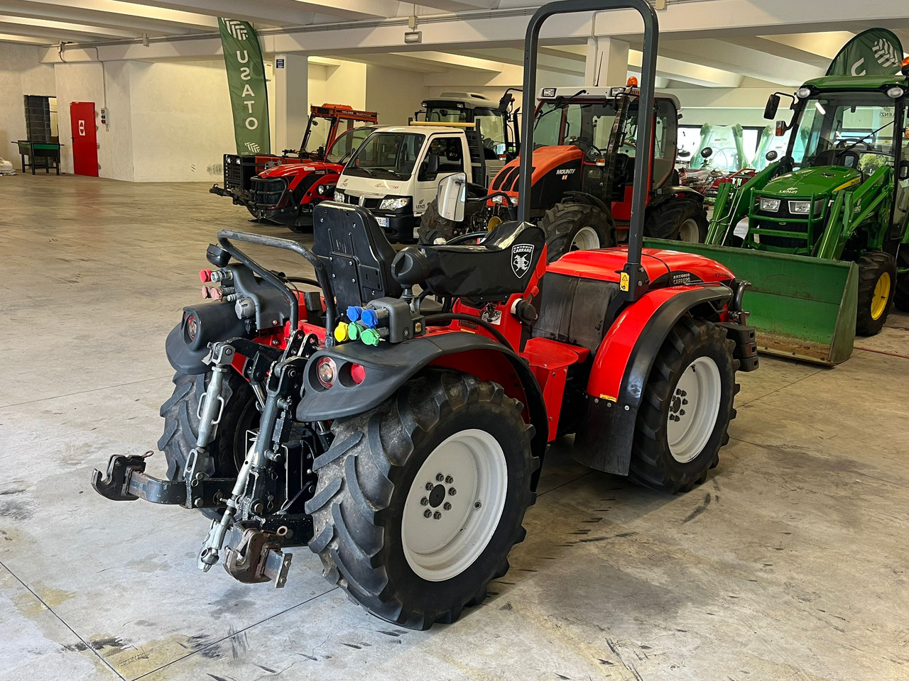 ANTONIO CARRARO SRH 9800 - Τρακτέρ: φωτογραφία 4 ANTONIO CARRARO SRH 9800 - Τρακτέρ: φωτογραφία 4