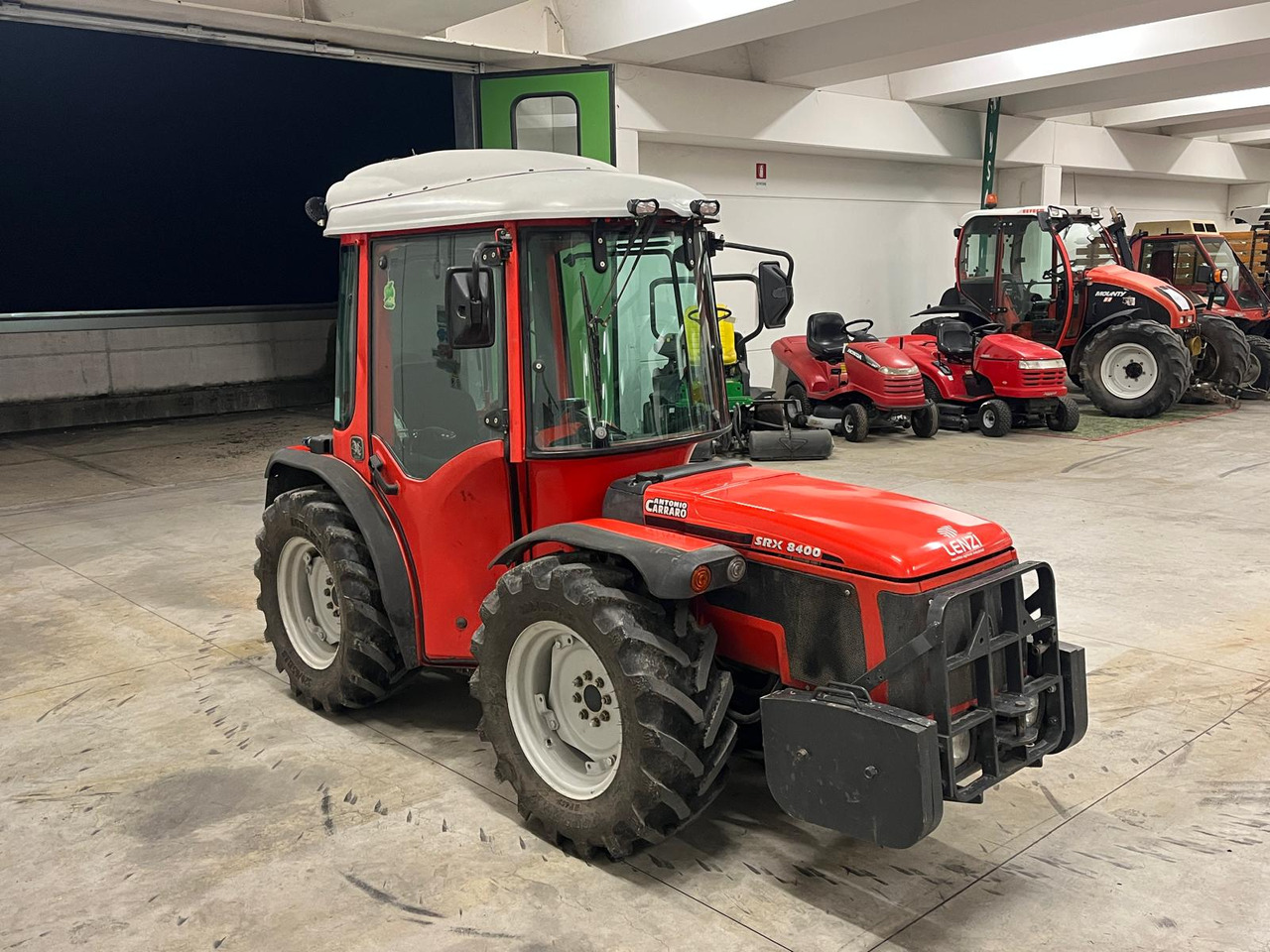 ANTONIO CARRARO SRX 8400 - Τρακτέρ: φωτογραφία 4 ANTONIO CARRARO SRX 8400 - Τρακτέρ: φωτογραφία 4