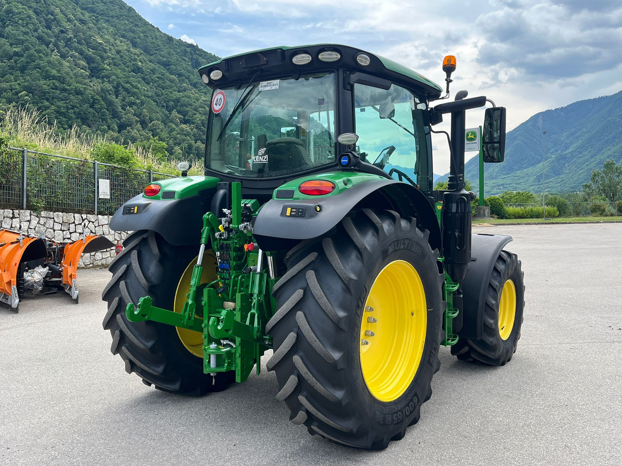 Τρακτέρ JOHN DEERE 6130: φωτογραφία 9 Τρακτέρ JOHN DEERE 6130: φωτογραφία 9
