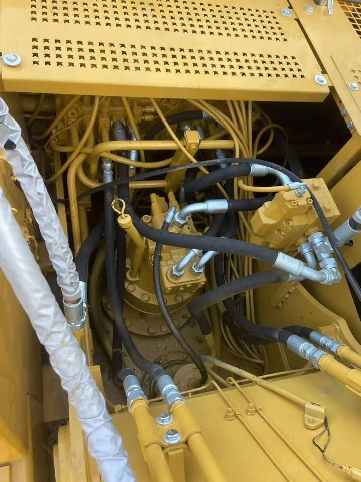 CAT 320 B - Ερπυστριοφόρος εκσκαφέας: φωτογραφία 2 CAT 320 B - Ερπυστριοφόρος εκσκαφέας: φωτογραφία 2