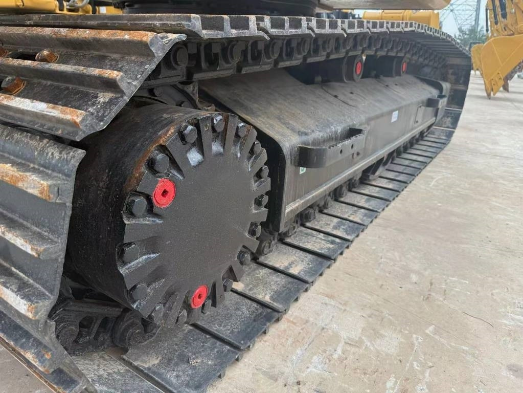 CAT 320 D - Ερπυστριοφόρος εκσκαφέας: φωτογραφία 3 CAT 320 D - Ερπυστριοφόρος εκσκαφέας: φωτογραφία 3