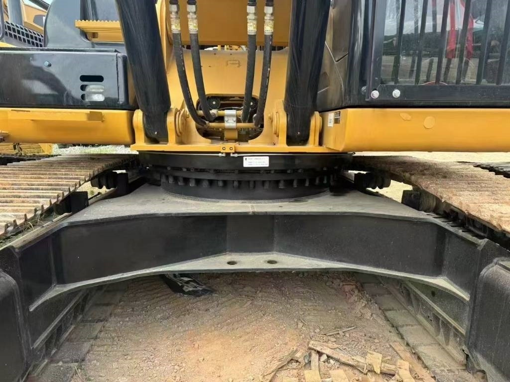 CAT 330 - Ερπυστριοφόρος εκσκαφέας: φωτογραφία 4 CAT 330 - Ερπυστριοφόρος εκσκαφέας: φωτογραφία 4