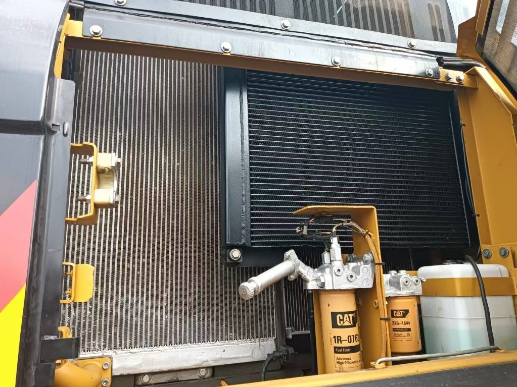 CAT 336 GC - Ερπυστριοφόρος εκσκαφέας: φωτογραφία 4 CAT 336 GC - Ερπυστριοφόρος εκσκαφέας: φωτογραφία 4