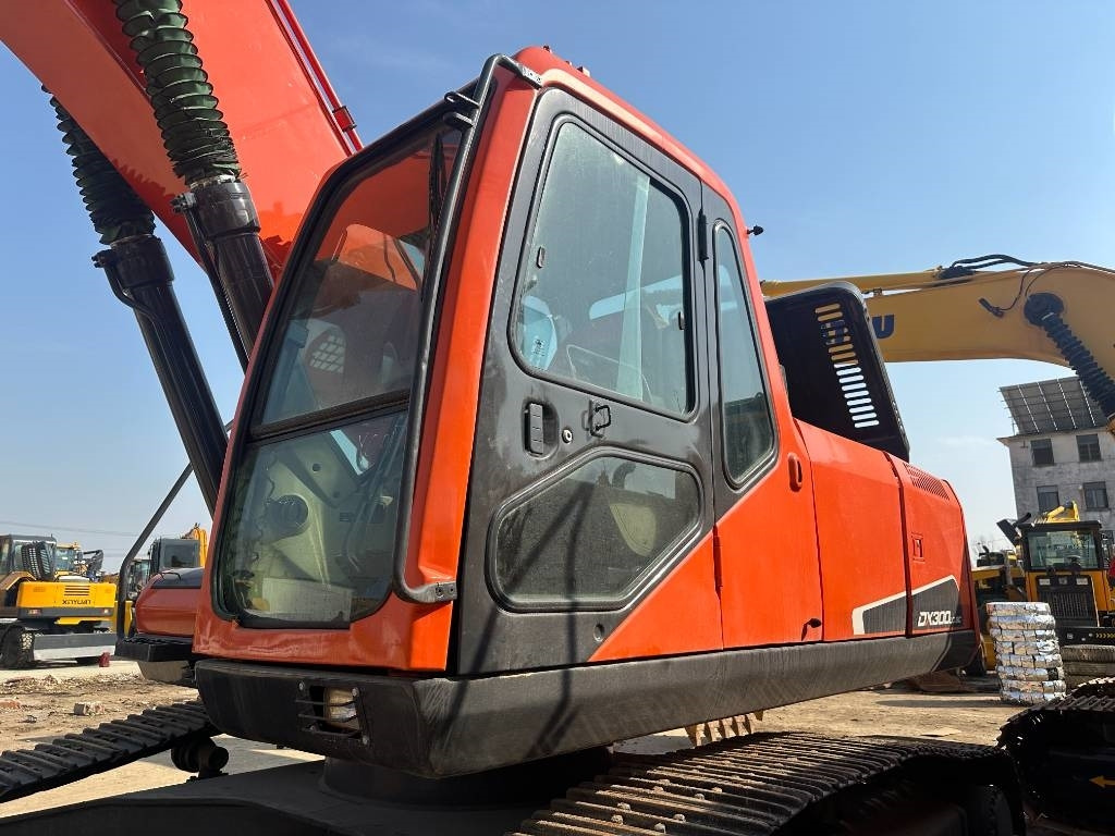 Doosan 300-7 - Ερπυστριοφόρος εκσκαφέας: φωτογραφία 4 Doosan 300-7 - Ερπυστριοφόρος εκσκαφέας: φωτογραφία 4