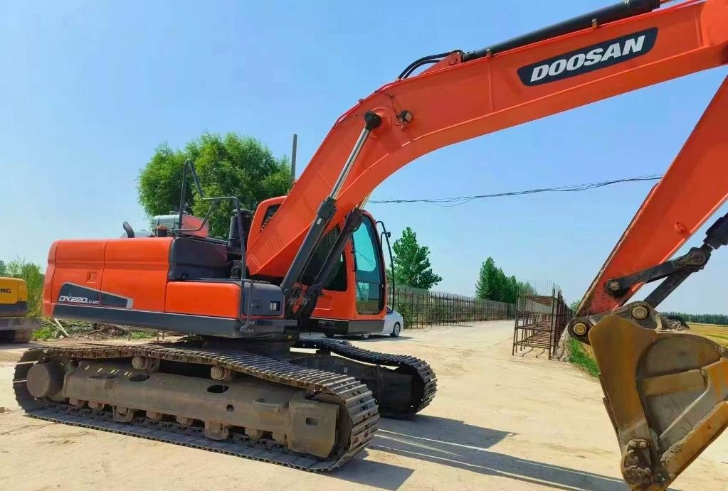 Doosan DX 200 - Ερπυστριοφόρος εκσκαφέας: φωτογραφία 1 Doosan DX 200 - Ερπυστριοφόρος εκσκαφέας: φωτογραφία 1