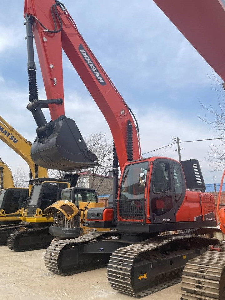 Doosan DX 220 LC-9C - Ερπυστριοφόρος εκσκαφέας: φωτογραφία 1 Doosan DX 220 LC-9C - Ερπυστριοφόρος εκσκαφέας: φωτογραφία 1