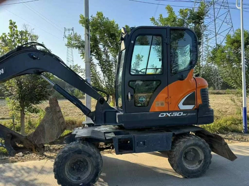 Doosan DX 60 - Μίνι εκσκαφέας: φωτογραφία 4 Doosan DX 60 - Μίνι εκσκαφέας: φωτογραφία 4
