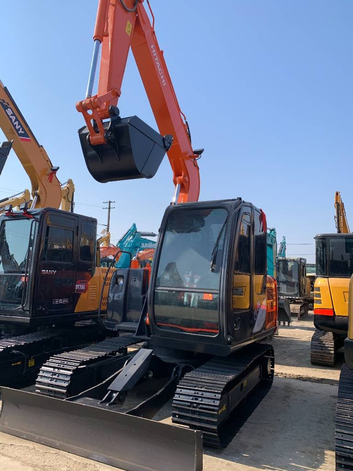 Hitachi 70 - Ερπυστριοφόρος εκσκαφέας: φωτογραφία 1 Hitachi 70 - Ερπυστριοφόρος εκσκαφέας: φωτογραφία 1