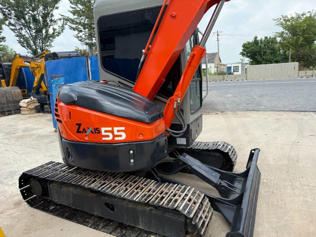 Hitachi ZX 55 - Μίνι εκσκαφέας: φωτογραφία 4 Hitachi ZX 55 - Μίνι εκσκαφέας: φωτογραφία 4