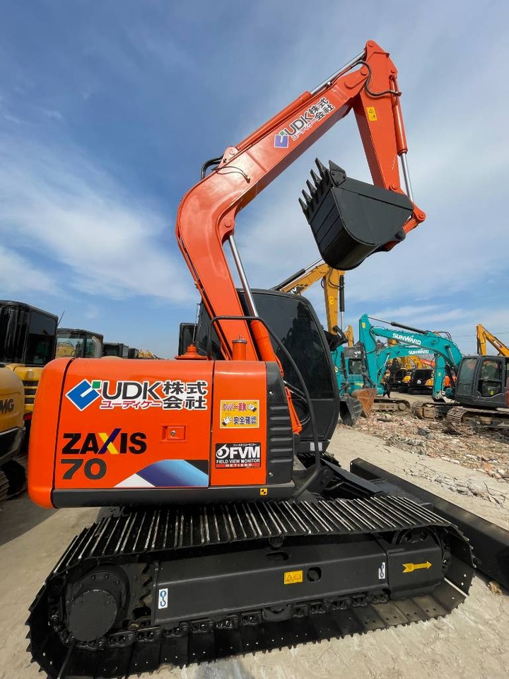 Hitachi ZX 70 - Μίνι εκσκαφέας: φωτογραφία 1 Hitachi ZX 70 - Μίνι εκσκαφέας: φωτογραφία 1