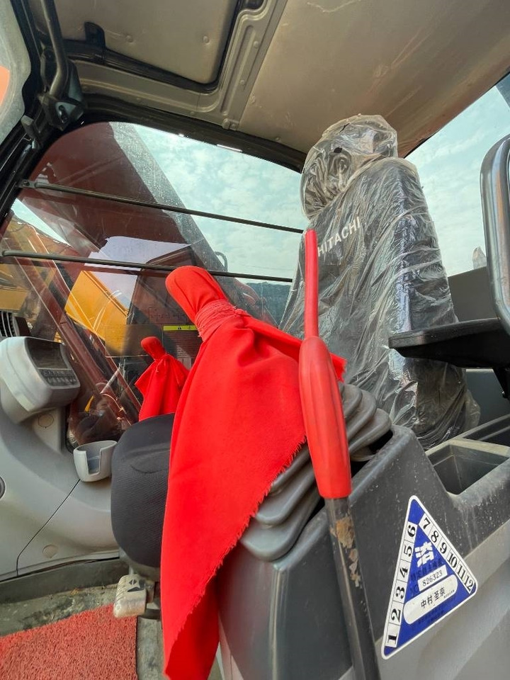 Hitachi Zaxis 200 LC - Ερπυστριοφόρος εκσκαφέας: φωτογραφία 5 Hitachi Zaxis 200 LC - Ερπυστριοφόρος εκσκαφέας: φωτογραφία 5