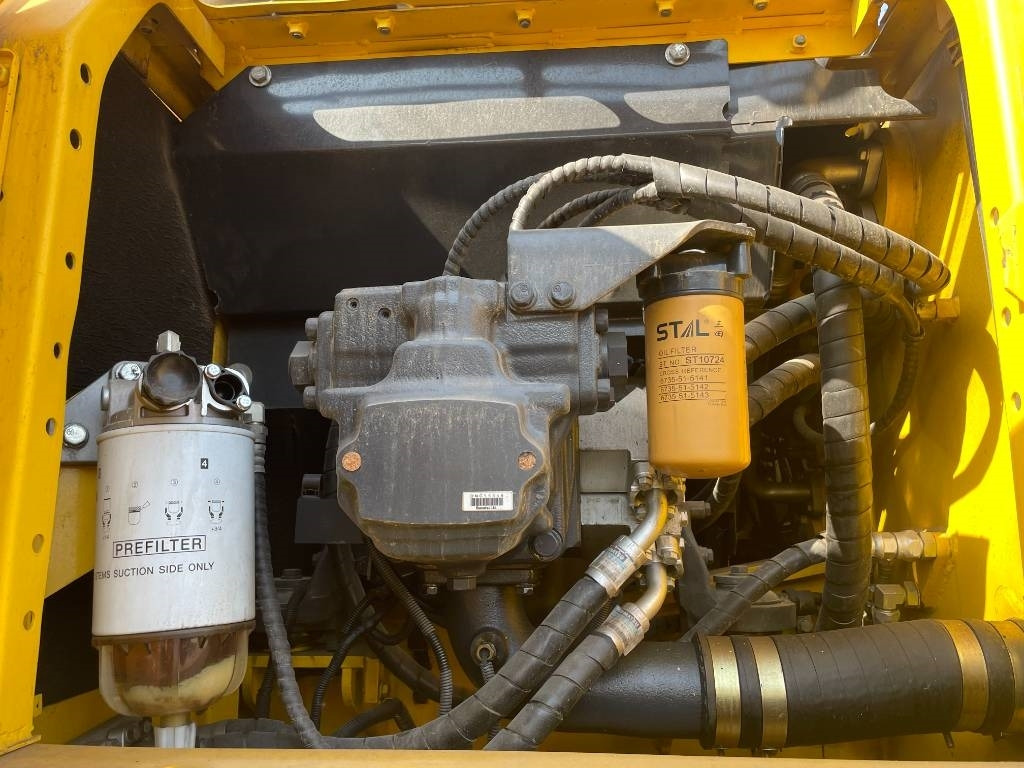 Komatsu PC 210 - Ερπυστριοφόρος εκσκαφέας: φωτογραφία 4 Komatsu PC 210 - Ερπυστριοφόρος εκσκαφέας: φωτογραφία 4