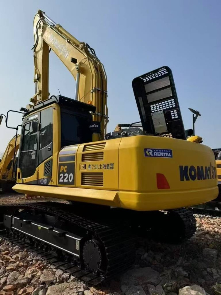 Komatsu PC 220-8  - Ερπυστριοφόρος εκσκαφέας: φωτογραφία 1 Komatsu PC 220-8  - Ερπυστριοφόρος εκσκαφέας: φωτογραφία 1