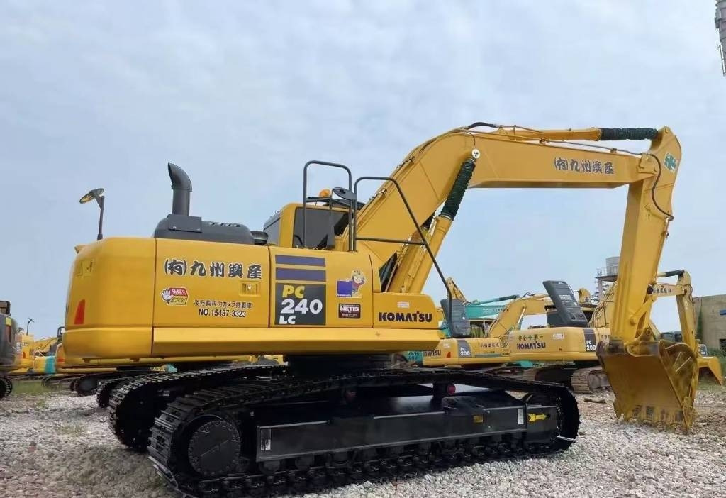 Komatsu PC 240 - Ερπυστριοφόρος εκσκαφέας: φωτογραφία 1 Komatsu PC 240 - Ερπυστριοφόρος εκσκαφέας: φωτογραφία 1