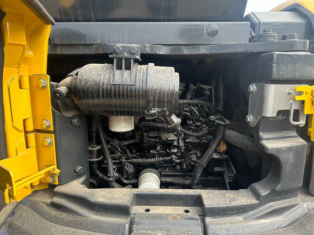 Komatsu PC 40 - Μίνι εκσκαφέας: φωτογραφία 5 Komatsu PC 40 - Μίνι εκσκαφέας: φωτογραφία 5