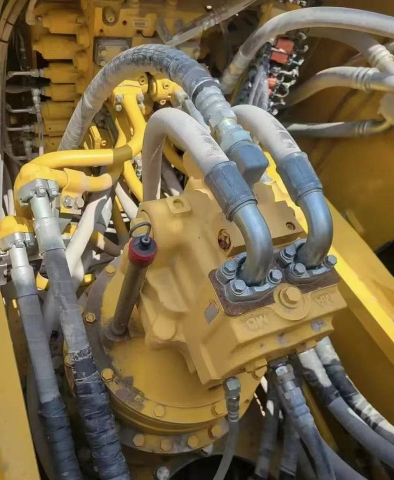 Μίσθωση Komatsu PC 460-8  Komatsu PC 460-8: φωτογραφία 7