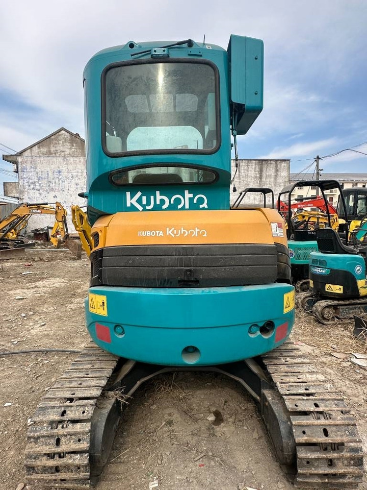 Kubota 30 - Ερπυστριοφόρος εκσκαφέας: φωτογραφία 4 Kubota 30 - Ερπυστριοφόρος εκσκαφέας: φωτογραφία 4