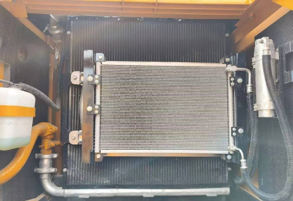 Sany SY 215 - Ερπυστριοφόρος εκσκαφέας: φωτογραφία 5 Sany SY 215 - Ερπυστριοφόρος εκσκαφέας: φωτογραφία 5