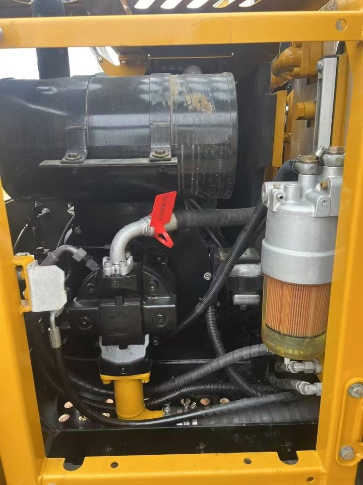 Sany SY 75 C - Ερπυστριοφόρος εκσκαφέας: φωτογραφία 4 Sany SY 75 C - Ερπυστριοφόρος εκσκαφέας: φωτογραφία 4