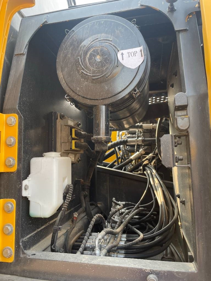 Volvo 210 - Ερπυστριοφόρος εκσκαφέας: φωτογραφία 5 Volvo 210 - Ερπυστριοφόρος εκσκαφέας: φωτογραφία 5