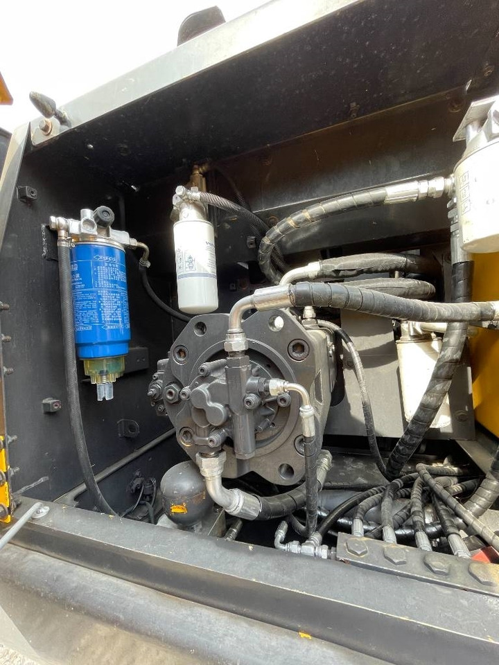 Volvo 290 - Ερπυστριοφόρος εκσκαφέας: φωτογραφία 3 Volvo 290 - Ερπυστριοφόρος εκσκαφέας: φωτογραφία 3