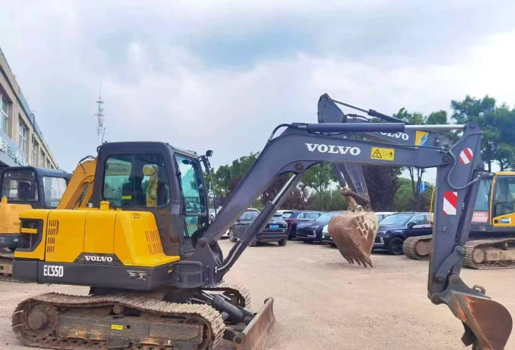 Volvo 55 - Ερπυστριοφόρος εκσκαφέας: φωτογραφία 1 Volvo 55 - Ερπυστριοφόρος εκσκαφέας: φωτογραφία 1