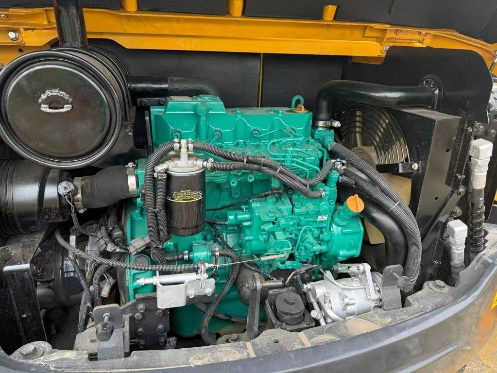 Ερπυστριοφόρος εκσκαφέας Volvo EC 60: φωτογραφία 20 Ερπυστριοφόρος εκσκαφέας Volvo EC 60: φωτογραφία 20