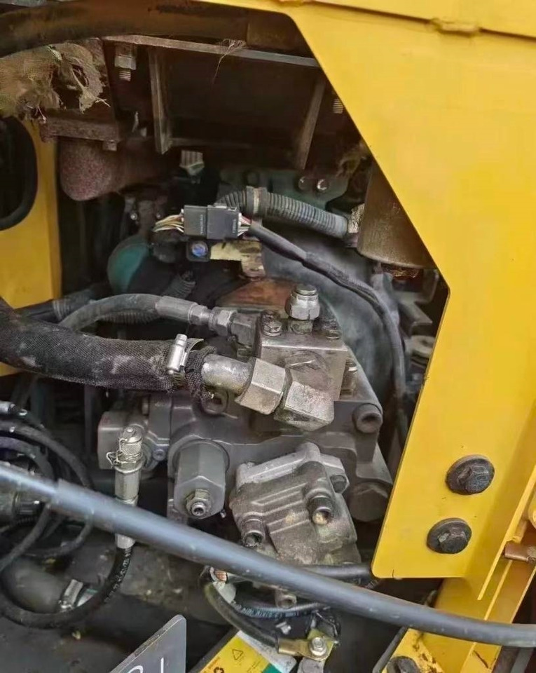 Volvo EC 80 D - Ερπυστριοφόρος εκσκαφέας: φωτογραφία 3 Volvo EC 80 D - Ερπυστριοφόρος εκσκαφέας: φωτογραφία 3