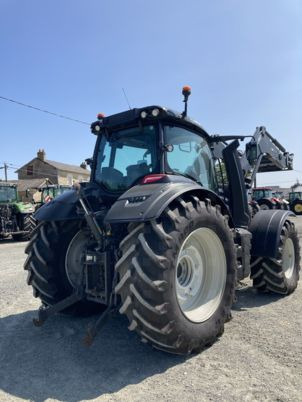 Valtra T215 DIRECT - Τρακτέρ: φωτογραφία 3 Valtra T215 DIRECT - Τρακτέρ: φωτογραφία 3