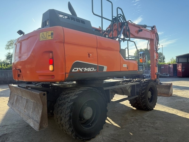 Doosan DX 140 W-5 - Τροχοφόρος εκσκαφέας: φωτογραφία 4 Doosan DX 140 W-5 - Τροχοφόρος εκσκαφέας: φωτογραφία 4