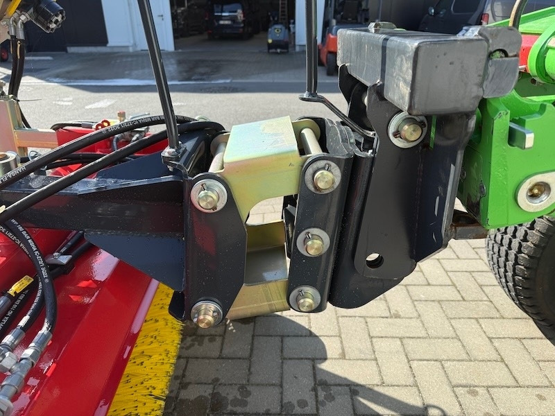 KR Maschinen KM590-1550 - Σκούπα: φωτογραφία 5 KR Maschinen KM590-1550 - Σκούπα: φωτογραφία 5