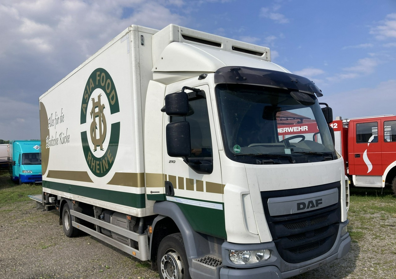 DAF Inny DAF DAF LF210FA Chłodnia Konvekta Hydro klapa 2014 - Επαγγελματικό αυτοκίνητο ψυγείο: φωτογραφία 1 DAF Inny DAF DAF LF210FA Chłodnia Konvekta Hydro klapa 2014 - Επαγγελματικό αυτοκίνητο ψυγείο: φωτογραφία 1