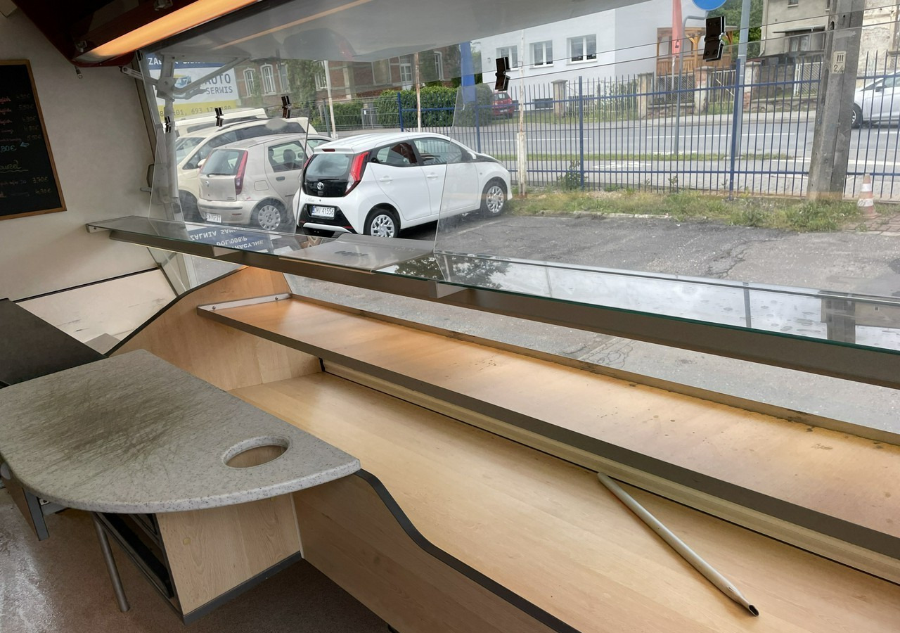 Fiat Ducato Autosklep pieczywa Gastronomiczny Food Truck Foodtruck sklep Borco - Αυτοκινούμενη καντίνα: φωτογραφία 5 Fiat Ducato Autosklep pieczywa Gastronomiczny Food Truck Foodtruck sklep Borco - Αυτοκινούμενη καντίνα: φωτογραφία 5