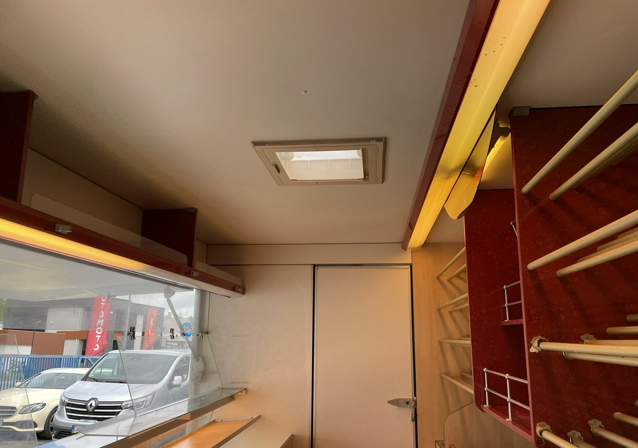 Αυτοκινούμενη καντίνα Fiat Ducato Autosklep pieczywa Gastronomiczny Food Truck Foodtruck sklep Borco: φωτογραφία 11 Αυτοκινούμενη καντίνα Fiat Ducato Autosklep pieczywa Gastronomiczny Food Truck Foodtruck sklep Borco: φωτογραφία 11