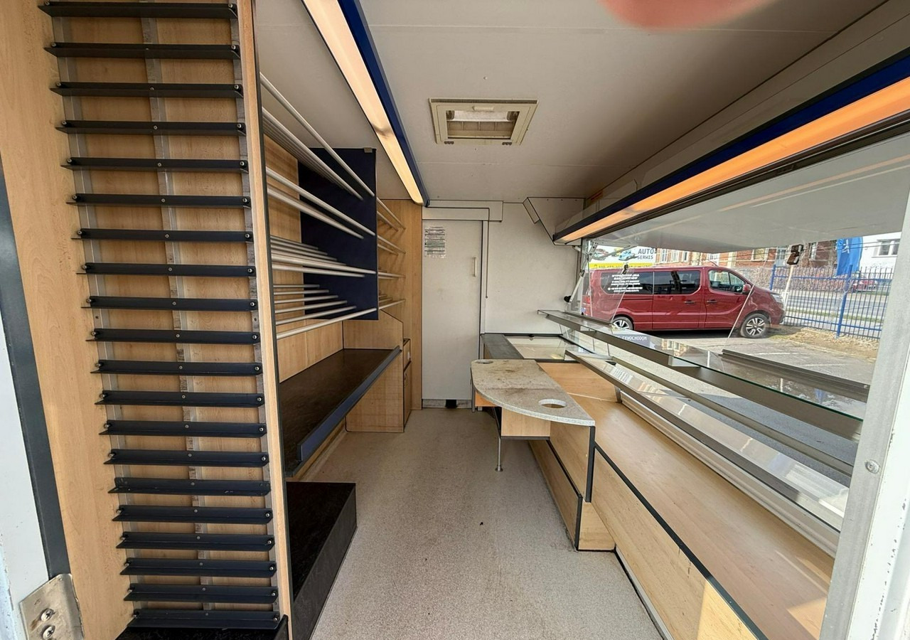 Fiat Ducato Autosklep pieczywa Gastronomiczny Food Truck Foodtruck sklep Borco - Αυτοκινούμενη καντίνα: φωτογραφία 5 Fiat Ducato Autosklep pieczywa Gastronomiczny Food Truck Foodtruck sklep Borco - Αυτοκινούμενη καντίνα: φωτογραφία 5