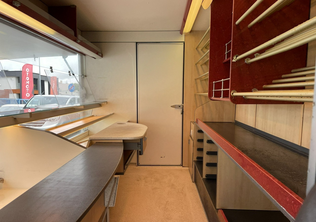 Αυτοκινούμενη καντίνα Fiat Ducato Autosklep pieczywa Gastronomiczny Food Truck Foodtruck sklep Borco: φωτογραφία 9 Αυτοκινούμενη καντίνα Fiat Ducato Autosklep pieczywa Gastronomiczny Food Truck Foodtruck sklep Borco: φωτογραφία 9