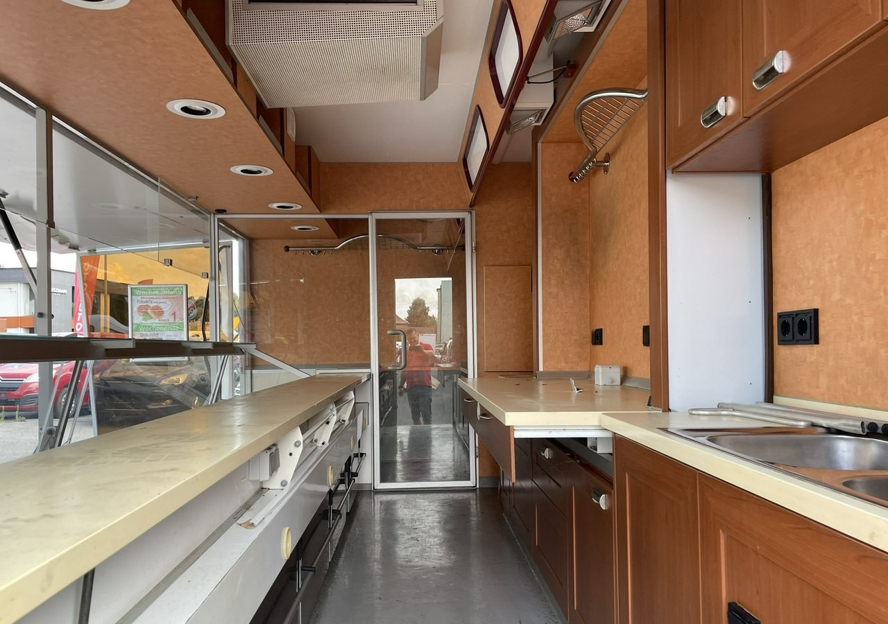 Fiat Ducato Autosklep wędlin Gastronomiczny Food Truck Foodtruck 55122km Borco20 - Αυτοκινούμενη καντίνα: φωτογραφία 2 Fiat Ducato Autosklep wędlin Gastronomiczny Food Truck Foodtruck 55122km Borco20 - Αυτοκινούμενη καντίνα: φωτογραφία 2