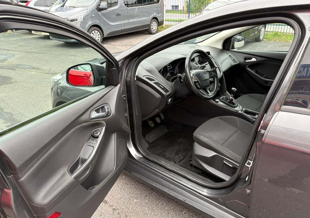 Hatchback Ford Focus III Focus 1.0 EcoBoost Klima Salon PL 2015: φωτογραφία 10