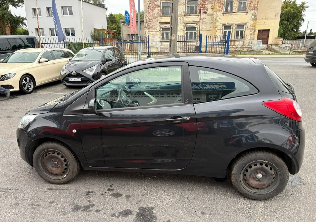 Ford KA II Ford KA 1,3 tdci 75KM 2012 - Hatchback: φωτογραφία 5 Ford KA II Ford KA 1,3 tdci 75KM 2012 - Hatchback: φωτογραφία 5