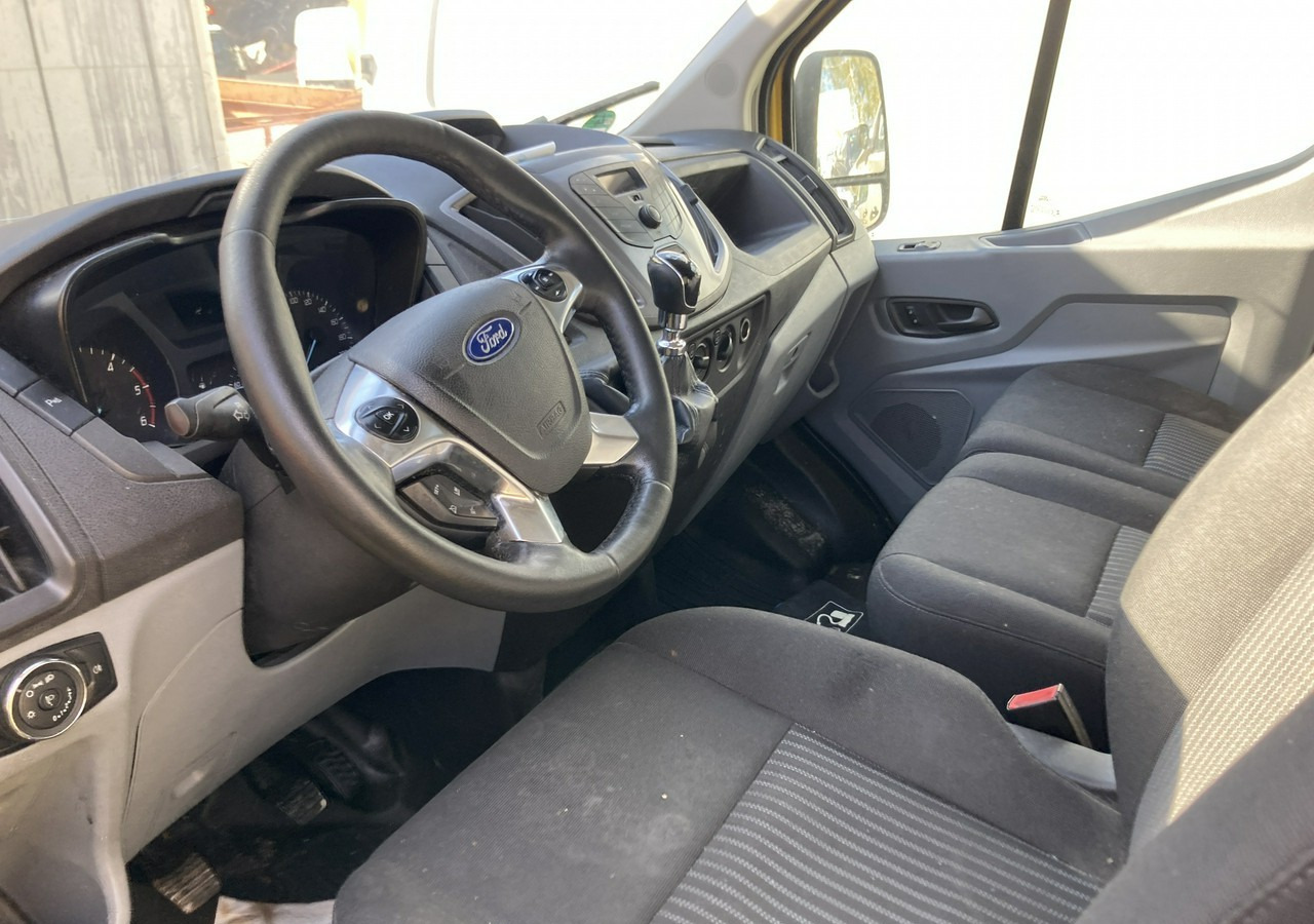 Ford Transit Transit 2.2 Klima 2016 - Βαν: φωτογραφία 3 Ford Transit Transit 2.2 Klima 2016 - Βαν: φωτογραφία 3