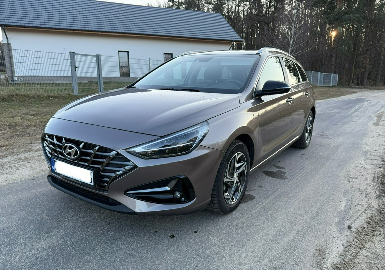 Hyundai i30 II Hyundai i30 1.5T-GDI160KM SMART PLUS +LED Salon PL-Gwarancja 2028 - Αυτοκίνητο: φωτογραφία 3 Hyundai i30 II Hyundai i30 1.5T-GDI160KM SMART PLUS +LED Salon PL-Gwarancja 2028 - Αυτοκίνητο: φωτογραφία 3