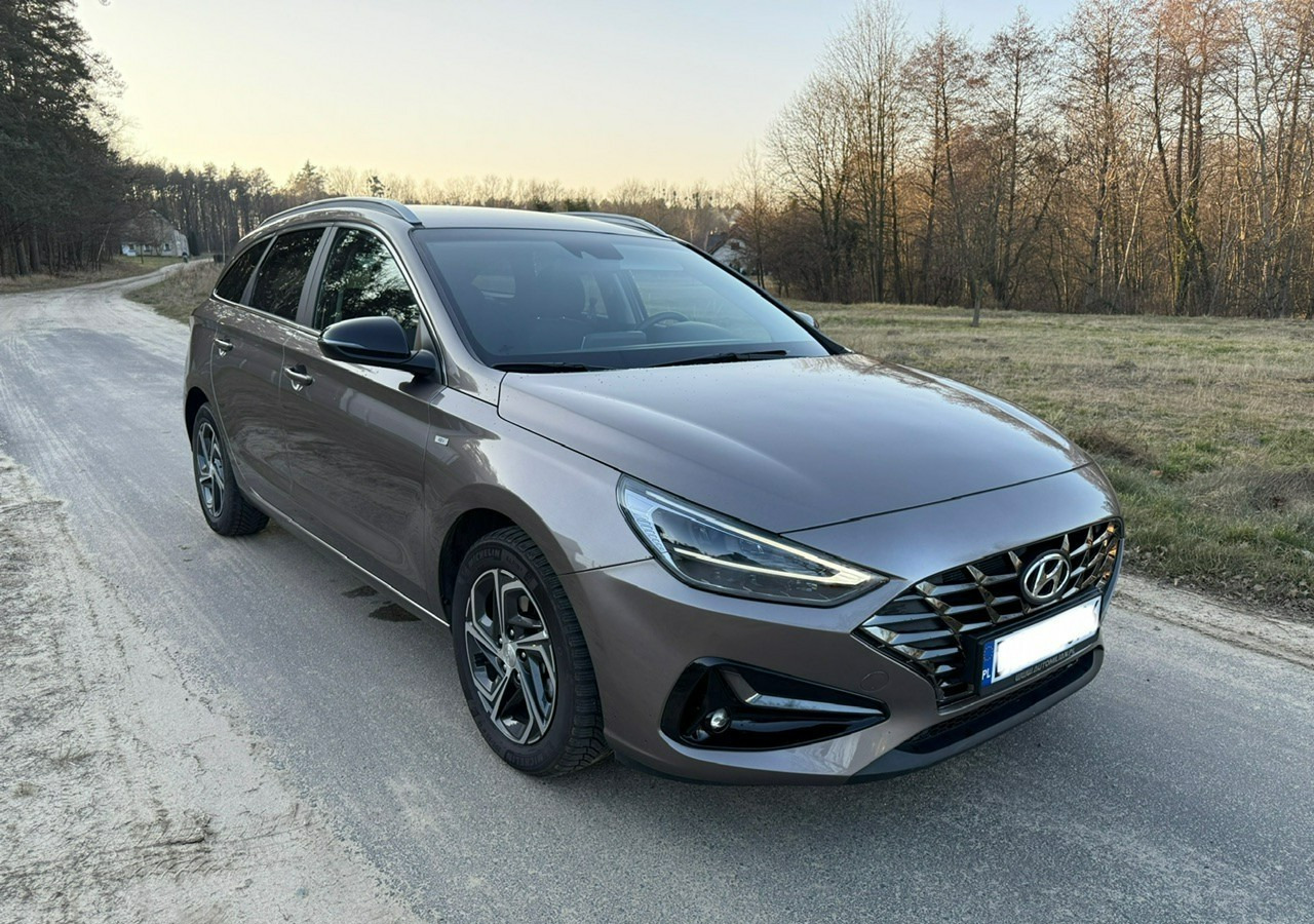 Hyundai i30 II Hyundai i30 1.5T-GDI160KM SMART PLUS +LED Salon PL-Gwarancja 2028 - Αυτοκίνητο: φωτογραφία 1 Hyundai i30 II Hyundai i30 1.5T-GDI160KM SMART PLUS +LED Salon PL-Gwarancja 2028 - Αυτοκίνητο: φωτογραφία 1