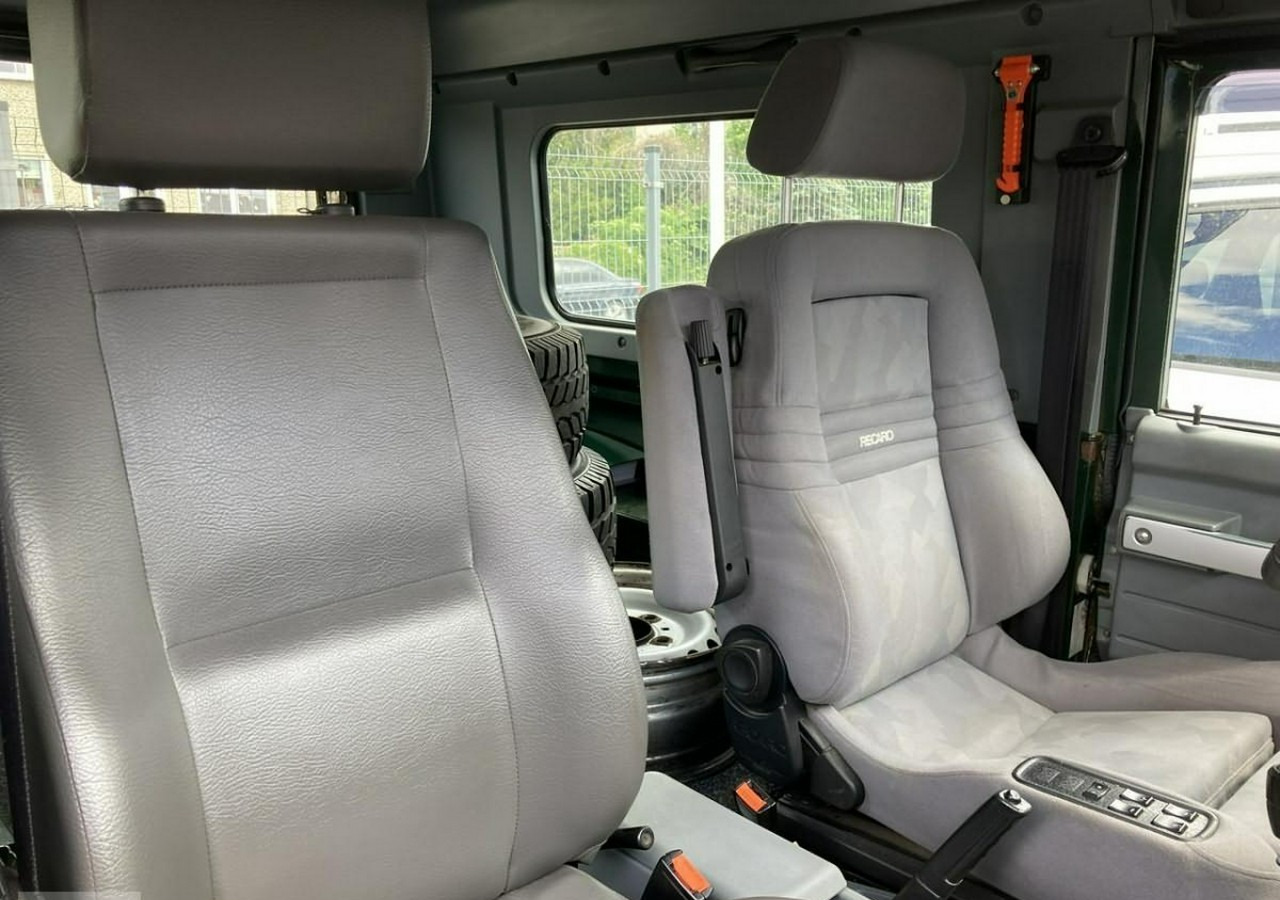 Iveco Massif Iveco 3.0 HPI 4X4 Klima Massif Santana Ciężarowy 2009 - Βαν: φωτογραφία 4 Iveco Massif Iveco 3.0 HPI 4X4 Klima Massif Santana Ciężarowy 2009 - Βαν: φωτογραφία 4