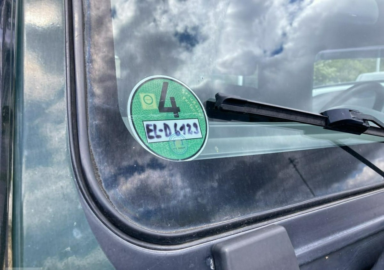 Iveco Massif Iveco 3.0 HPI 4X4 Klima Massif Santana Ciężarowy 2009 - Βαν: φωτογραφία 2 Iveco Massif Iveco 3.0 HPI 4X4 Klima Massif Santana Ciężarowy 2009 - Βαν: φωτογραφία 2