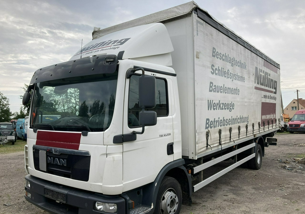 MAN Inny MAN MAN TGL 12.220 Skrzynia firana Plandeka hydro klapa 2014 - Επαγγελματικό αυτοκίνητο με μουσαμά: φωτογραφία 2 MAN Inny MAN MAN TGL 12.220 Skrzynia firana Plandeka hydro klapa 2014 - Επαγγελματικό αυτοκίνητο με μουσαμά: φωτογραφία 2